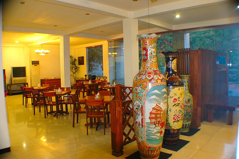 Foresta Inn Family Resort Prigen Luaran gambar