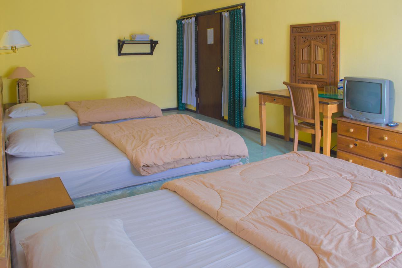 Foresta Inn Family Resort Prigen Luaran gambar