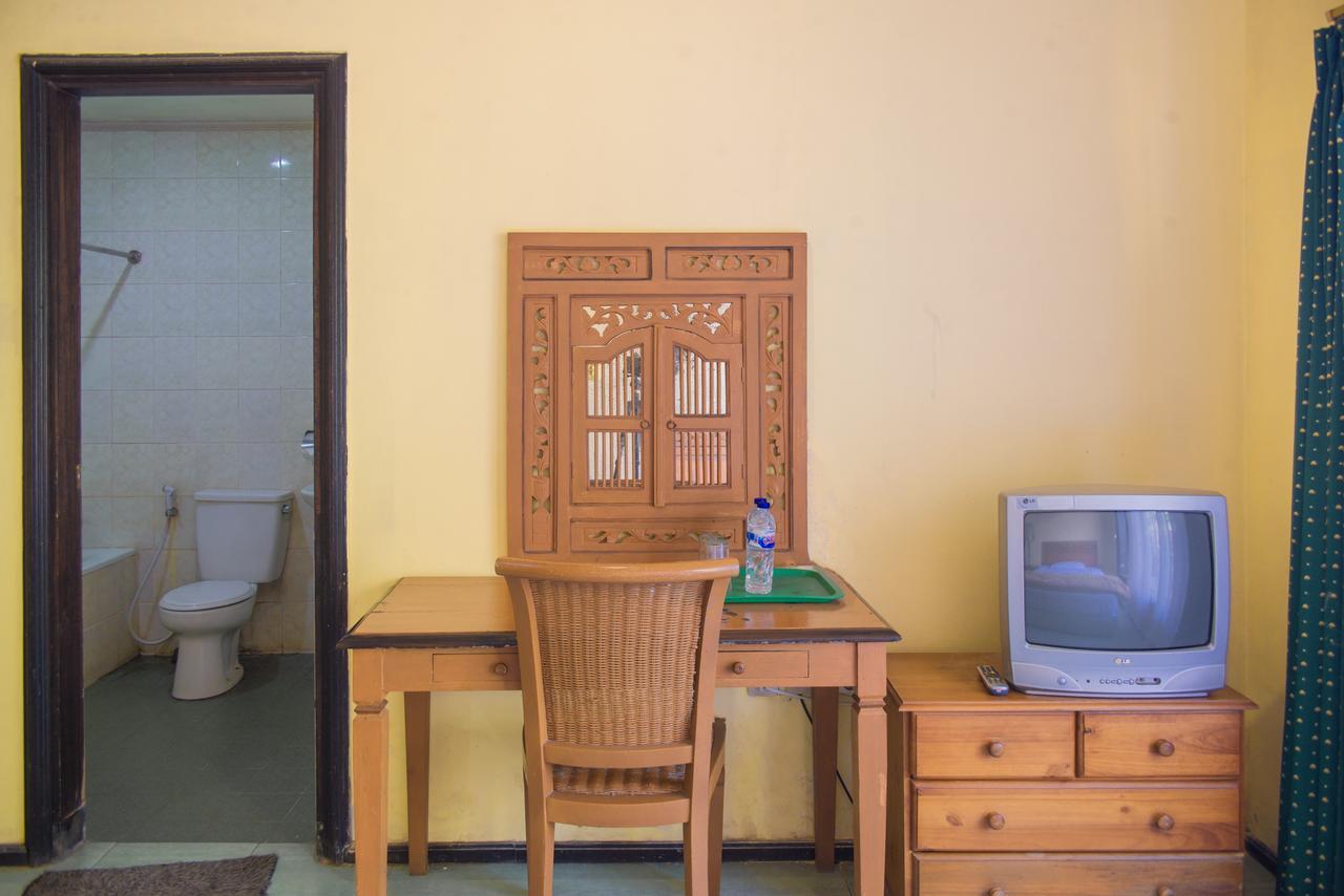 Foresta Inn Family Resort Prigen Luaran gambar