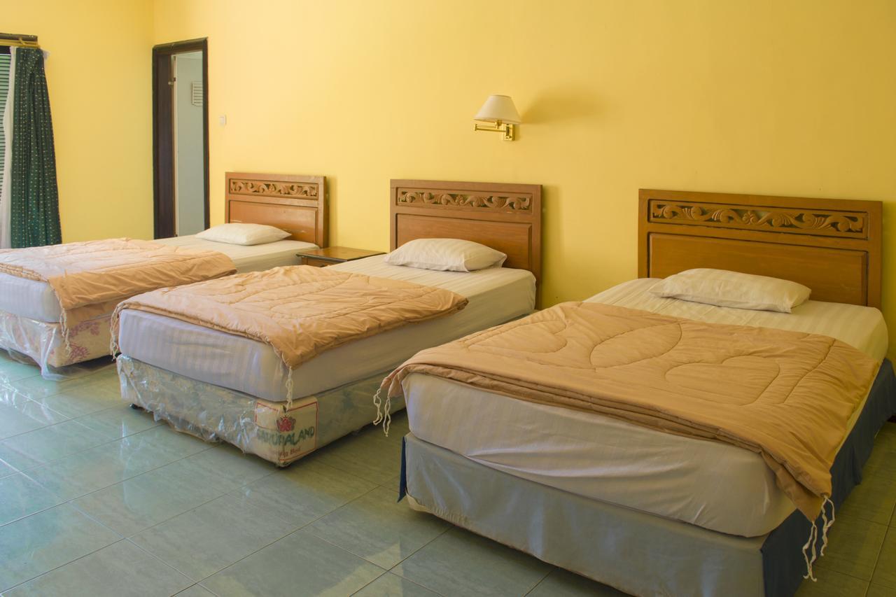 Foresta Inn Family Resort Prigen Luaran gambar